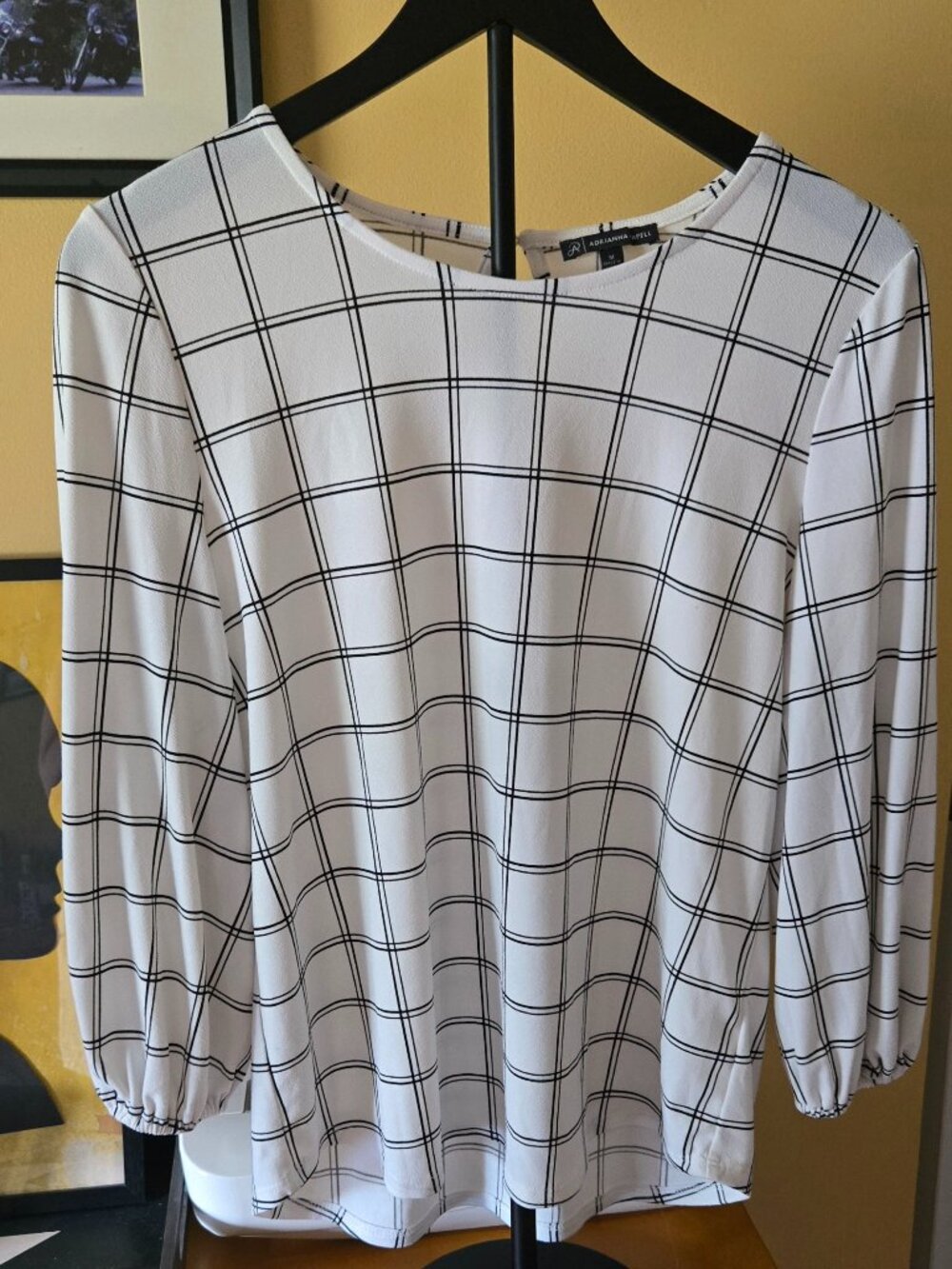 Adrianna Papell White & Black Windowpane Long Sleeve Blouse